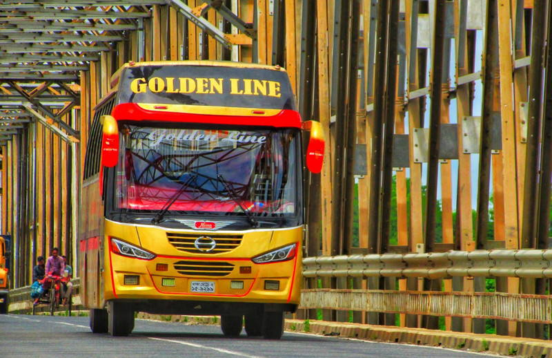 গোল্ডেন লাইন(Golden Line)পরিবহনের টিকিট কাউন্টারের নাম্বার ও ভাড়া বিস্তারিত